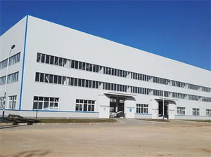 钢构厂房使用改性酚醛保温板