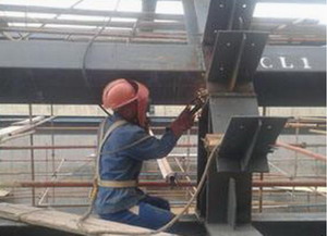 钢构建筑的结构连接和固定技术